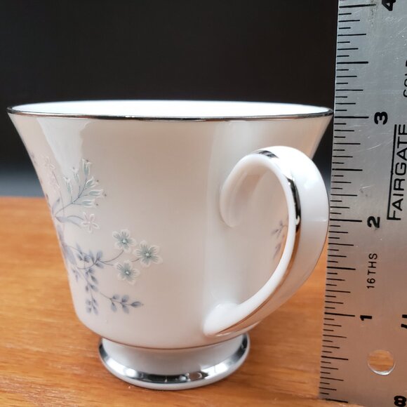 Noritake Carolyn 2693 Cup & Saucer Set – Blue Floral Platinum Trim China - Picture 4 of 5